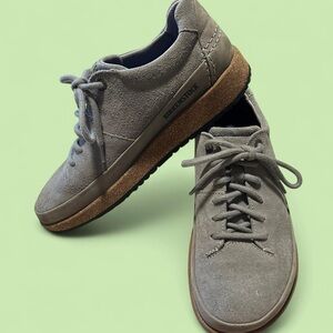 Barely worn! Birkenstock Women’s Honnef Low Suede lace up Sneakers in Whale Grey